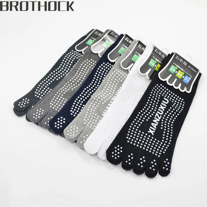 Men Pilates Socks Wholesale  Cotton Breathable Non-Slip Massage Yoga Socks Cotton YOGA Sports Five-finger Socks 5 toe socks