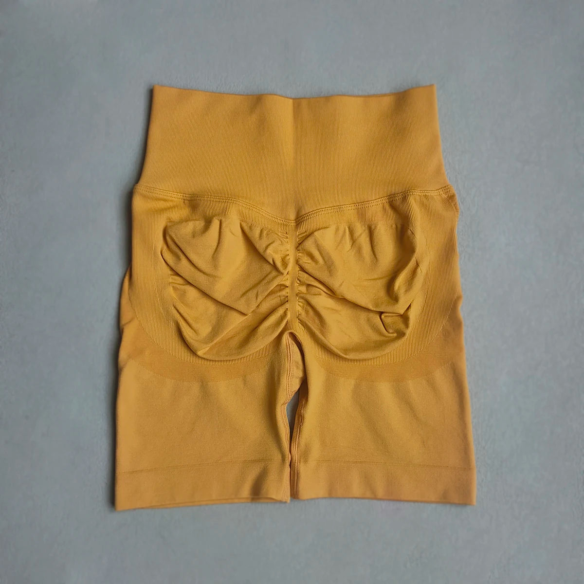 Yoga Shorts Women Sports Shorts Seamless Gym Workout Shorts High Waist Push Up Fitness Sports Shorts Cycling Shorts