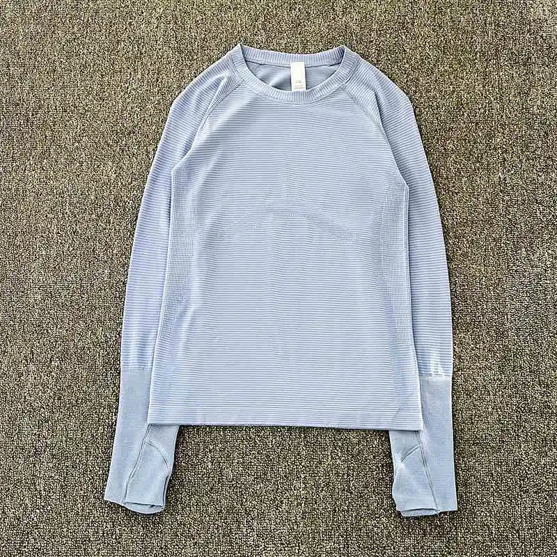 Yoga clothing top for women in spring and autumn, slim fit, long sleeved, running, Pilates training, fitness clothing