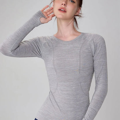 Yoga Clothes for Women, Sports Tops, Round Neck,, Seamless, Slim, Running Shirt Fitness Workout Long Sleeves Gym T shirt, Winter